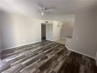 Photo #3: 2611963 Listing 