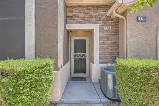 Photo #4: 2611966 Listing 