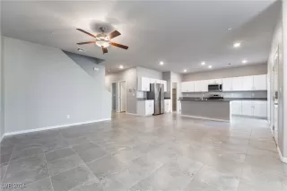 Photo #2: 2611975 Listing 