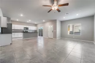 Photo #3: 2611975 Listing 