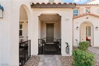 Photo #3: 2611984 Listing