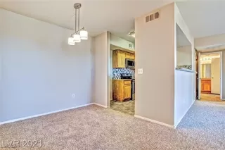 Photo #6: 2611993 Listing 
