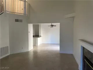 Photo #6: 2612007 Listing 