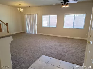 Photo #2: 2612020 Listing 