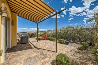 Photo #3: 2612023 Listing 