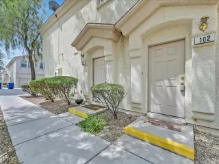 Photo #1: 2612075 Listing 