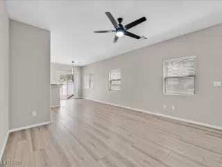 Photo #3: 2612075 Listing 