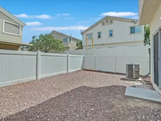 Photo #5: 2612075 Listing 