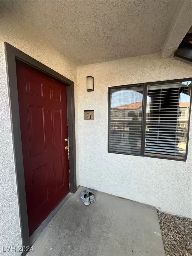 MLS: 2612093 Condo For Sale