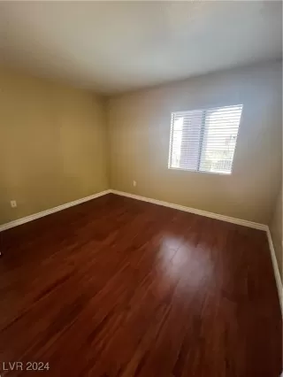 Photo #4: 2612093 Listing 