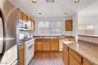 Photo #5: 2612099 Listing 
