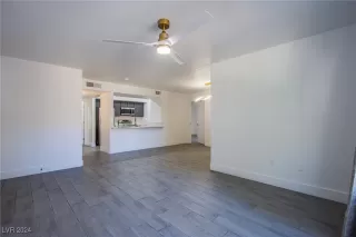 Photo #3: 2612107 Listing 