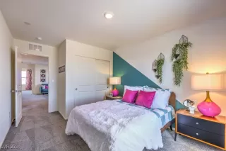 Photo #2: 2612112 Listing