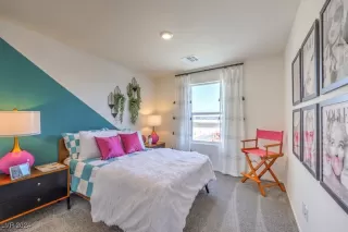 Photo #3: 2612112 Listing