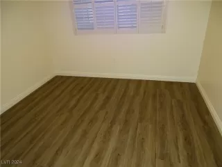 Photo #6: 2612202 Listing