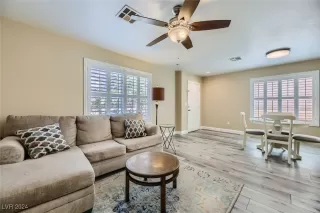 Photo #3: 2612204 Listing 