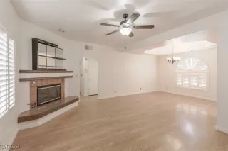 Photo #4: 2612214 Listing 