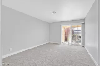 Photo #5: 2612223 Listing