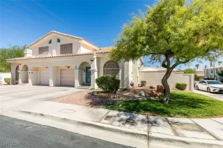 Photo #2: 2612224 Listing 