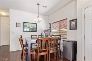 Photo #4: 2612249 Listing