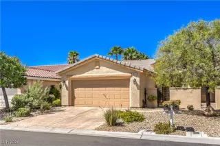 Photo #1: 2612391 Listing 