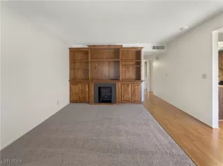 Photo #3: 2612397 Listing 