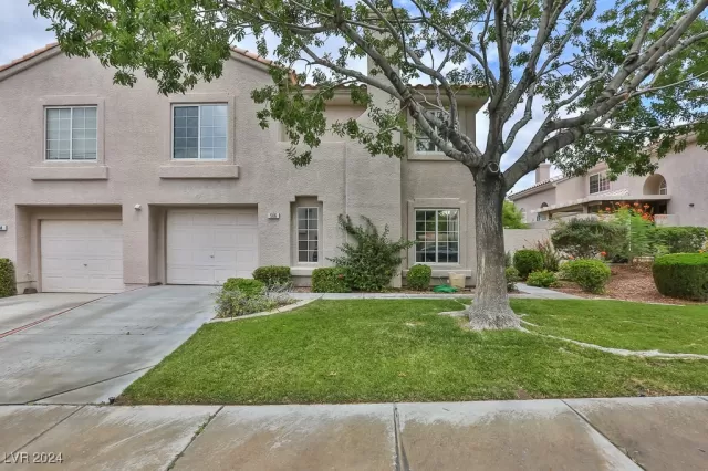 MLS: 2612428 Condo For Sale