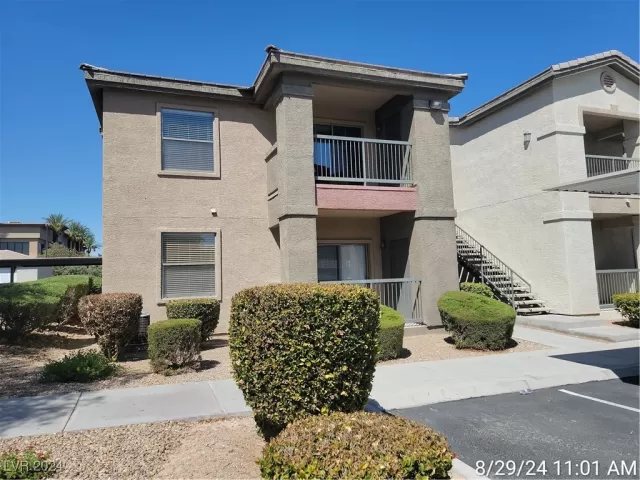 MLS: 2612486 Condo For Sale