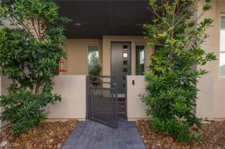 Photo #2: 2612490 Listing 