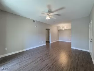 Photo #2: 2612504 Listing 