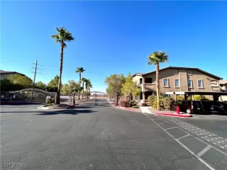 Photo #2: 2612511 Listing 