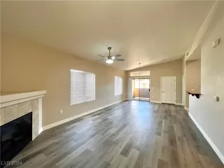 Photo #4: 2612511 Listing 