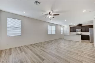 Photo #3: 2612573 Listing 