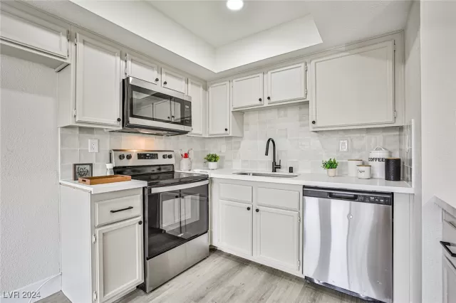 MLS: 2612588 Condo For Sale