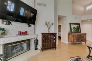 Photo #5: 2612626 Listing 