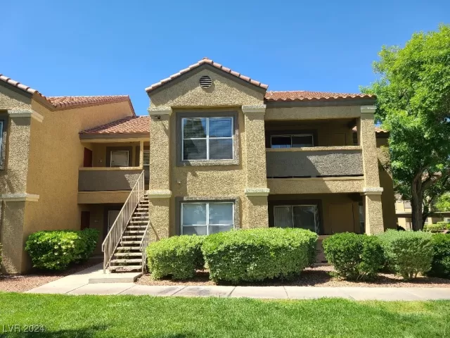 MLS: 2612680 Condo For Sale