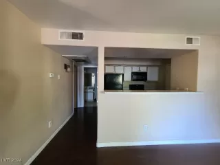 Photo #6: 2612680 Listing 