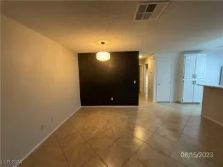 Photo #6: 2612703 Listing 