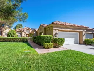 Photo #2: 2612710 Listing