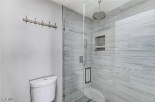 Photo #2: 2612781 Listing 