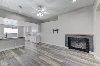 Photo #3: 2612781 Listing 