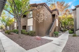 Photo #3: 2612782 Listing 