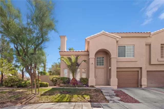 MLS: 2612786 Condo For Sale