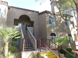 Photo #1: 2612791 Listing 