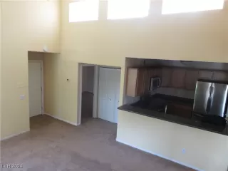 Photo #2: 2612791 Listing 