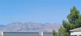 Photo #2: 2612803 Listing