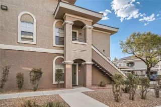 Photo #4: 2612803 Listing