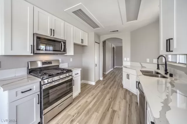 MLS: 2612835 Condo For Sale