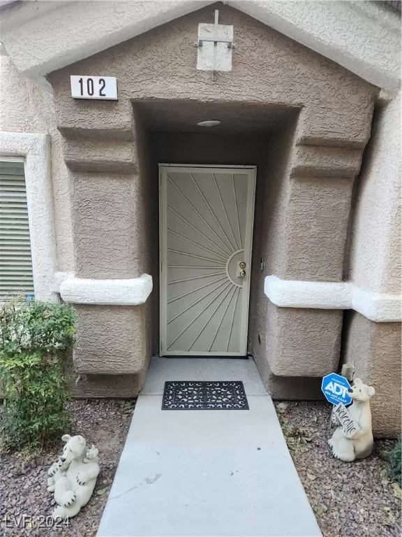 MLS: 2612844 Condo For Sale