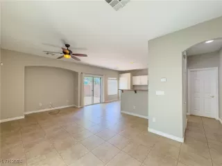Photo #1: 2612877 Listing 